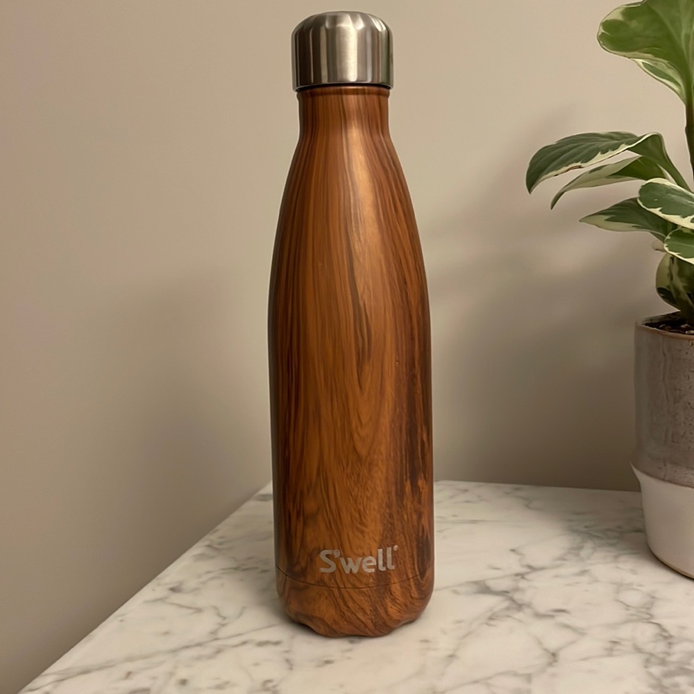 Swell Teakwood Bottle